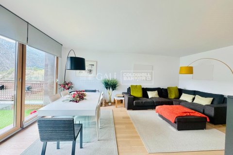 4 bedrooms apartment for sale in Principado De Andorra (Ninguna Poblacion Tiene C.P.), Lleida, Catalonia, Spain № 5286 - photo 2