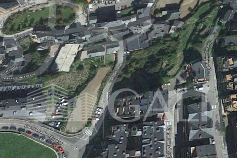 4400 sq.m. land plot for sale in Principado De Andorra (Ninguna Poblacion Tiene C.P.), Lleida, Catalonia, Spain № 5280