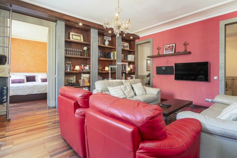 3 bedrooms apartment for sale in Barcelona, Catalonia, Spain № 8811 - photo 4
