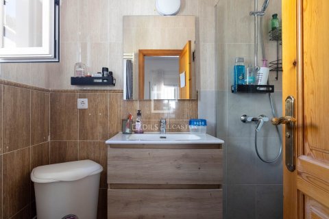4 bedrooms villa for sale in Cabrils, Barcelona, Catalonia, Spain № 8812 - photo 11