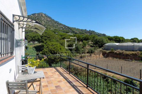 4 bedrooms villa for sale in Cabrils, Barcelona, Catalonia, Spain № 8812 - photo 23