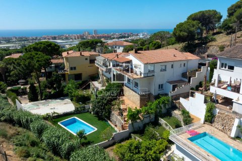 4 bedrooms villa for sale in Cabrils, Barcelona, Catalonia, Spain № 8812 - photo 19
