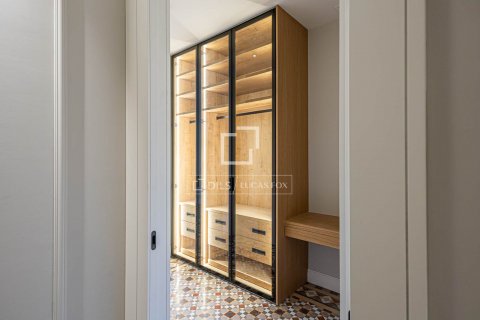 3 chambres apartment à vendre à Barcelona, Catalonia, Spain № 8814 - photo 27