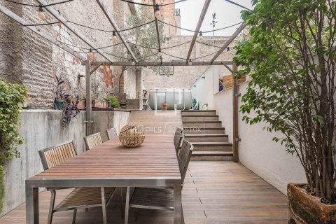3 bedrooms villa for sale in Barcelona, Catalonia, Spain № 8504