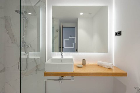 2 bedrooms apartment for sale in Barcelona, Catalonia, Spain № 8488 - photo 13