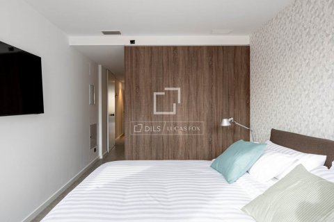 2 bedrooms apartment for sale in Barcelona, Catalonia, Spain № 8488 - photo 11