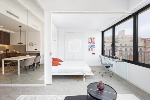 2 bedrooms apartment for sale in Barcelona, Catalonia, Spain № 8488 - photo 14