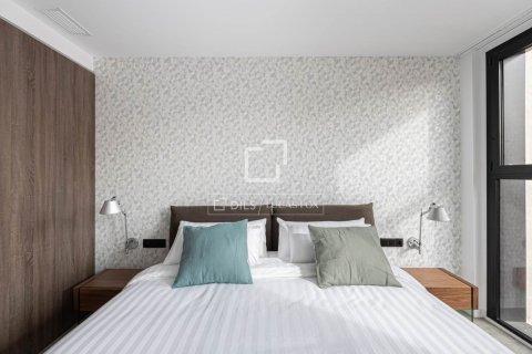 2 bedrooms apartment for sale in Barcelona, Catalonia, Spain № 8488 - photo 10