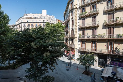 2 bedrooms apartment for sale in Barcelona, Catalonia, Spain № 8497 - photo 22