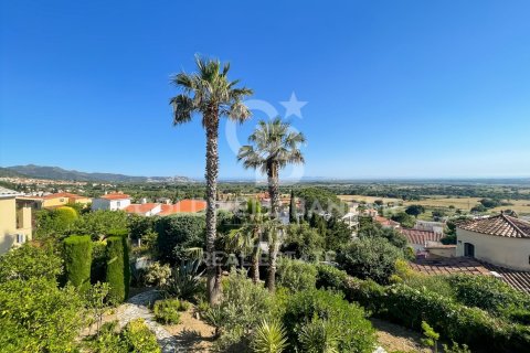 3 bedrooms villa for sale in Palau-saverdera, Girona, Catalonia, Spain № 7751 - photo 2