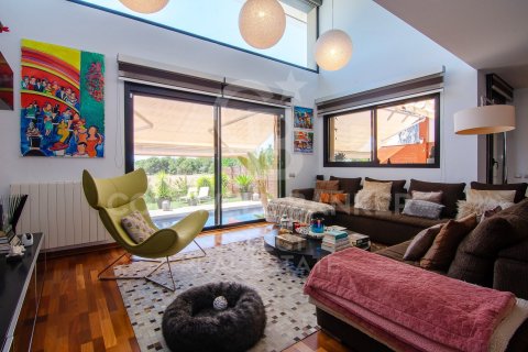 Сasa de 4 dormitorios en venta en Matadepera, Barcelona, Cataluña, Spain № 7750 - foto 10