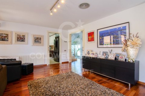 Сasa de 4 dormitorios en venta en Matadepera, Barcelona, Cataluña, Spain № 7750 - foto 3