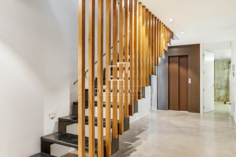 6 bedrooms villa for sale in Sant Cugat Del Valles, Barcelona, Catalonia, Spain № 4396 - photo 21