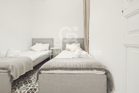 3 bedrooms apartment for sale in Barcelona, Catalonia, Spain № 5351 - photo 21