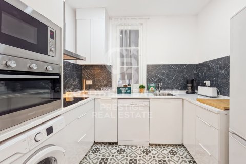 3 bedrooms apartment for sale in Barcelona, Catalonia, Spain № 5351 - photo 14