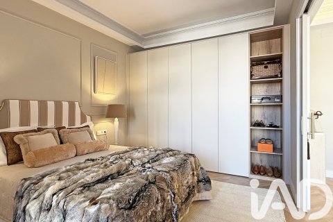 3 bedrooms apartment for sale in Barcelona, Catalonia, Spain № 4717 - photo 11
