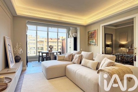 3 bedrooms apartment for sale in Barcelona, Catalonia, Spain № 4717