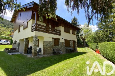 Купить квартиру в Альп, Испания с 3 спальни, 104м², № 4718 - фото 2