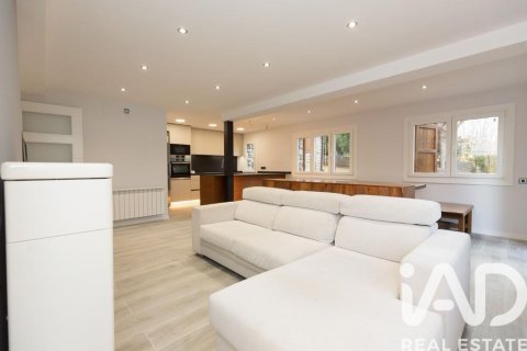 Купить квартиру в Альп, Испания с 3 спальни, 104м², № 4718 - фото 21