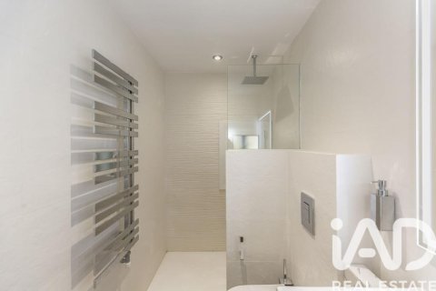 Купить квартиру в Альп, Испания с 3 спальни, 104м², № 4718 - фото 16