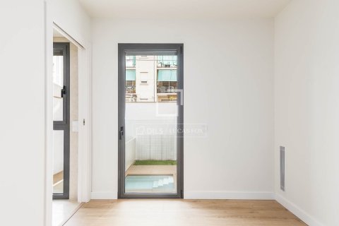 2 bedrooms apartment for sale in Barcelona, Catalonia, Spain № 4289 - photo 24