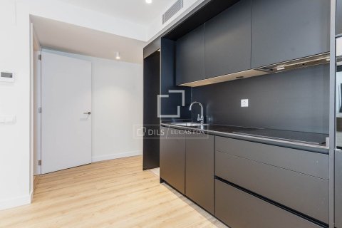 2 bedrooms apartment for sale in Barcelona, Catalonia, Spain № 4289 - photo 14