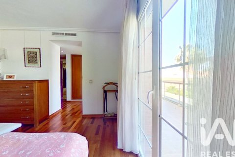 5 bedrooms house for sale in Salou, Tarragona, Catalonia, Spain № 4673 - photo 19