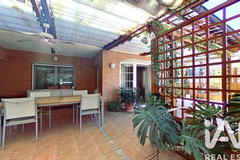 5 bedrooms house for sale in Salou, Tarragona, Catalonia, Spain № 4673 - photo 5