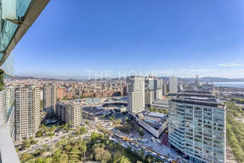 3 bedrooms apartment for sale in Sant Marti, Barcelona, Catalonia, Spain № 2270 - photo 15