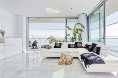3 bedrooms apartment for sale in Sant Marti, Barcelona, Catalonia, Spain № 2270 - photo 3