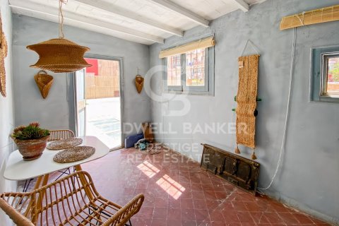 Apartamento de 3 dormitorios en venta en Barcelona, Cataluña, Spain № 5672 - foto 18