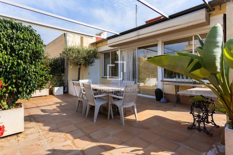 4 bedrooms penthouse for sale in Barcelona, Catalonia, Spain № 8481 - photo 8