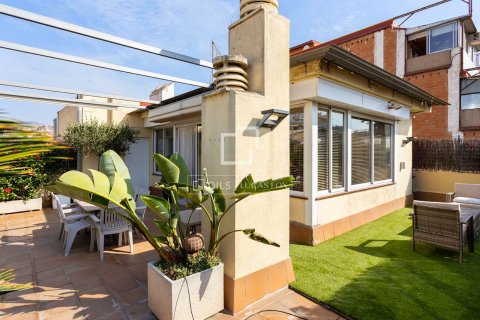 4 bedrooms penthouse for sale in Barcelona, Catalonia, Spain № 8481 - photo 9