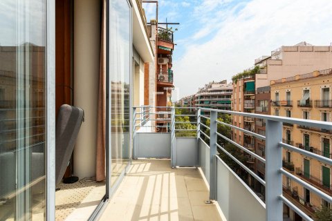 4 bedrooms penthouse for sale in Barcelona, Catalonia, Spain № 8481 - photo 16