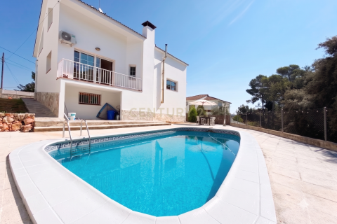 5 bedrooms house for sale in Santa Eulalia De Roncana, Barcelona, Catalonia, Spain № 8476 - photo 8