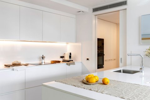 4 bedrooms apartment for sale in Barcelona, Catalonia, Spain № 8294 - photo 9