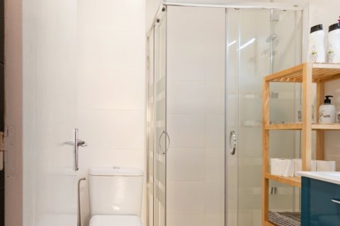 363 sq.m. commercial property for sale in Tarragona, Catalonia, Spain № 8298 - photo 24