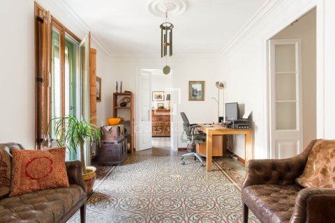 3 chambres apartment à vendre à Barcelona, Catalonia, Spain № 6539 - photo 10