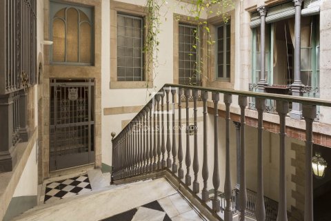 3 chambres apartment à vendre à Barcelona, Catalonia, Spain № 6539 - photo 26