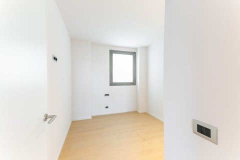 4 bedrooms apartment for sale in Barcelona, Catalonia, Spain № 1522 - photo 15