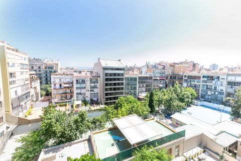 4 bedrooms apartment for sale in Barcelona, Catalonia, Spain № 1522 - photo 22