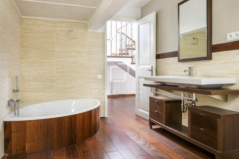 Купить виллу в Беллатерра, Испания с 5 спален, 322м², № 4437 - фото 23
