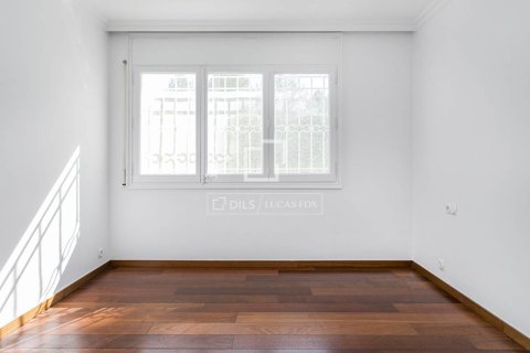 Купить виллу в Беллатерра, Испания с 5 спален, 322м², № 4437 - фото 19