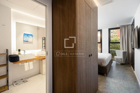 2 bedrooms apartment for sale in Barcelona, Catalonia, Spain № 8516 - photo 19