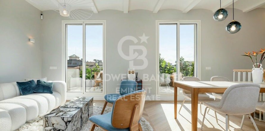3 bedrooms penthouse for sale in Barcelona, Catalonia, Spain № 7979