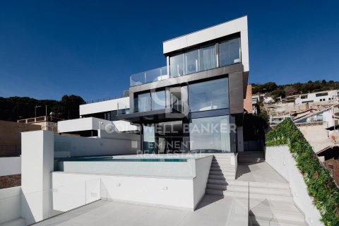 6 bedrooms house for sale in Barcelona, Catalonia, Spain № 7981