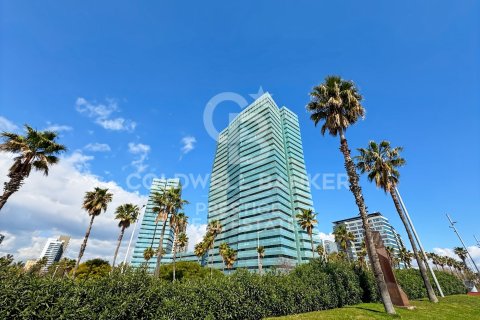 2 bedrooms apartment for sale in Barcelona, Catalonia, Spain № 7982 - photo 2