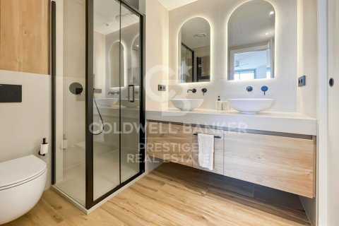 2 bedrooms apartment for sale in Barcelona, Catalonia, Spain № 7982 - photo 17