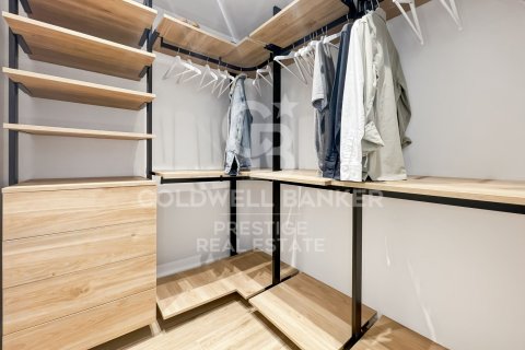2 bedrooms apartment for sale in Barcelona, Catalonia, Spain № 7982 - photo 18