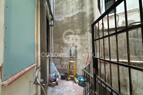 3 bedrooms apartment for sale in Barcelona, Catalonia, Spain № 7983 - photo 11